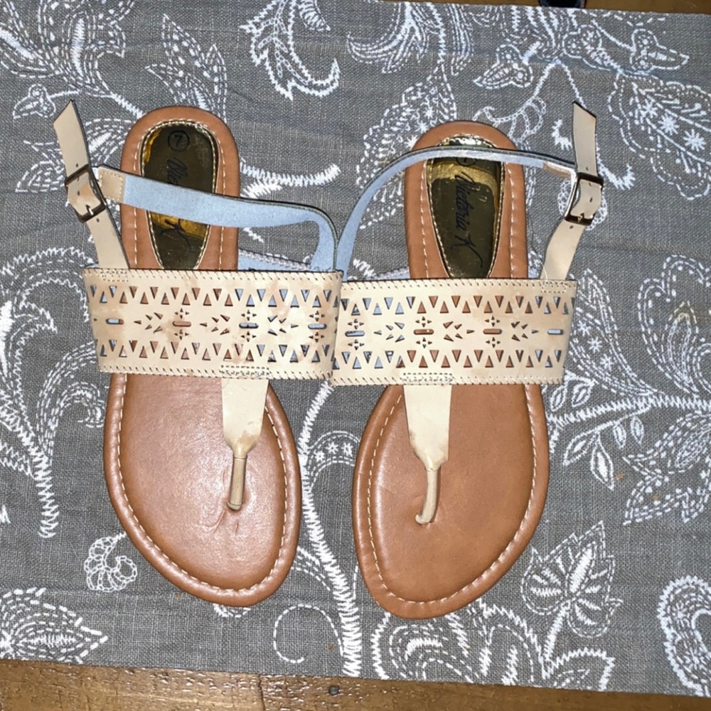 Victoria K - Sandals - Size 7